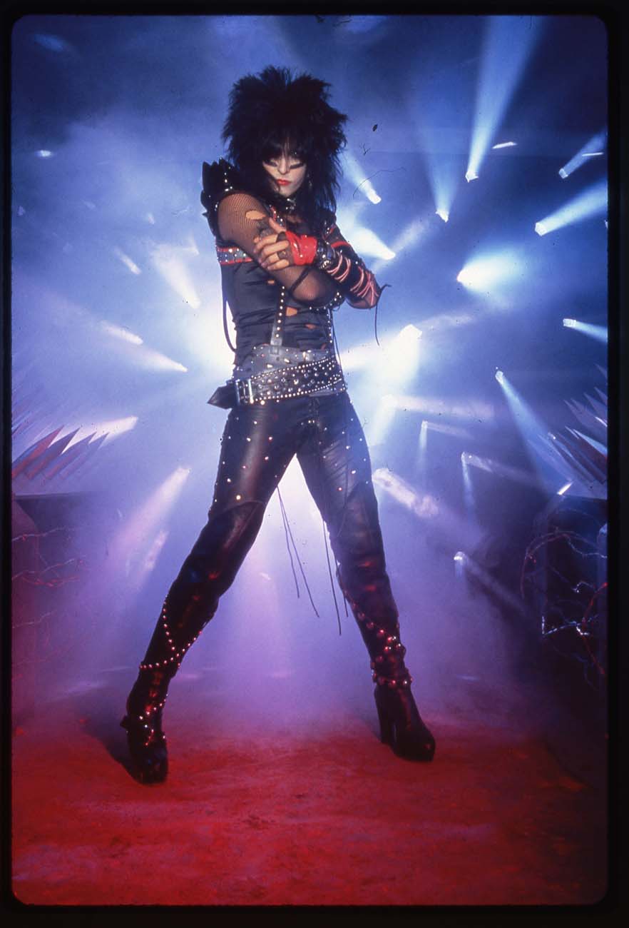 "Looks That Kill" Video Nikki Crüeseum