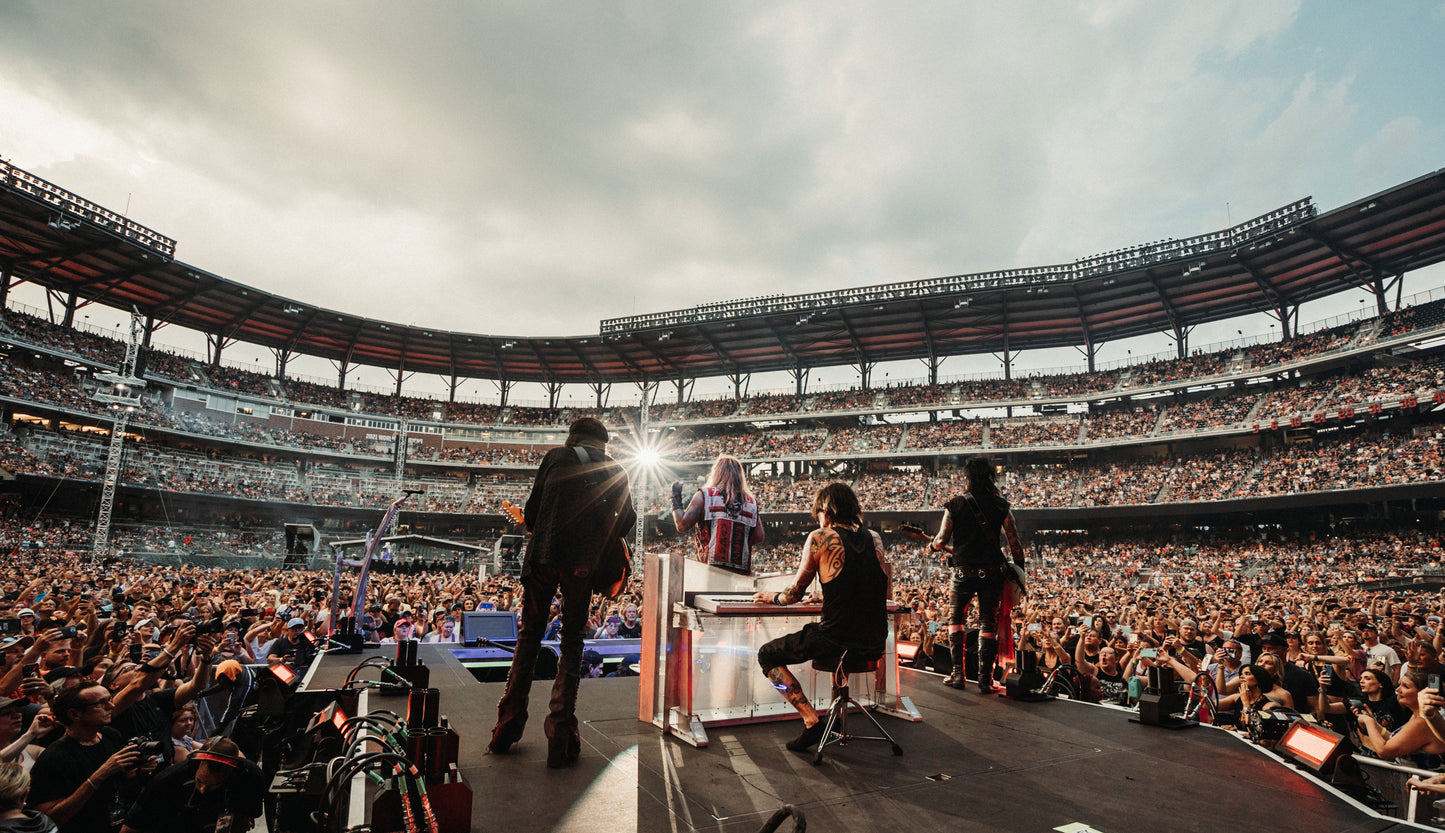 2022 Stadium Tour, Band Shots