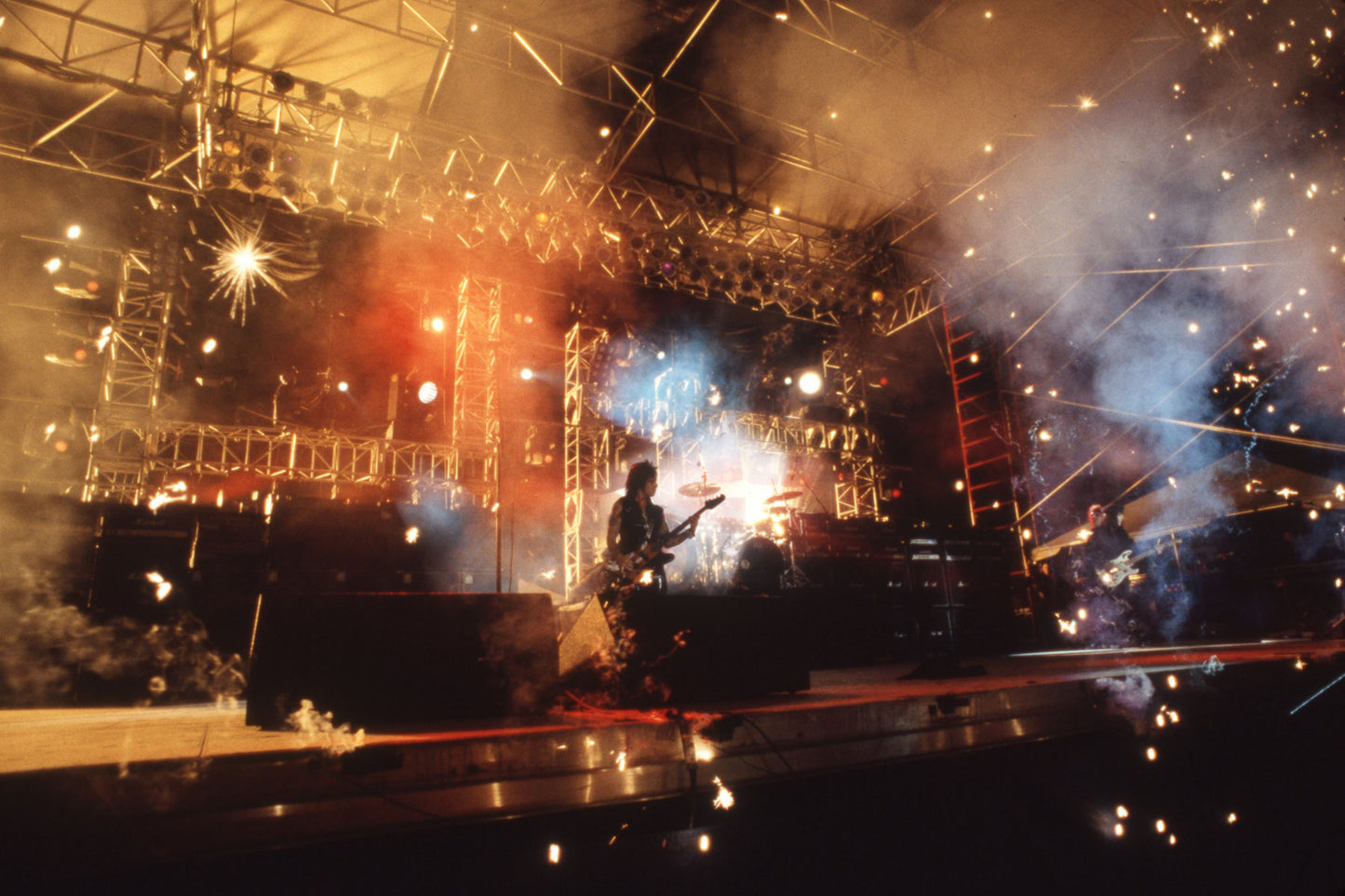 bright lights from the Maximum Rock Tour in Florida 1999