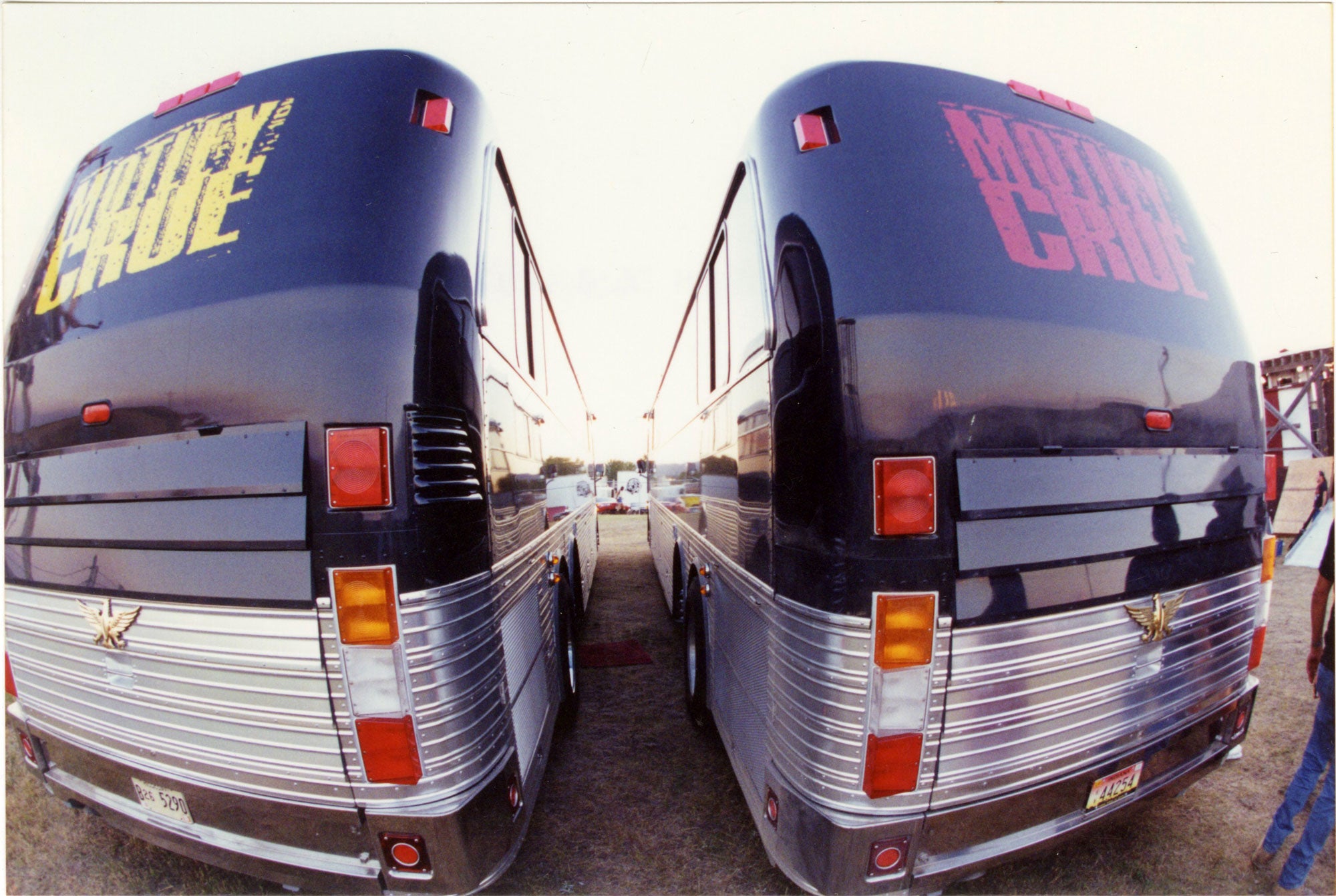Tour Busses, 1994